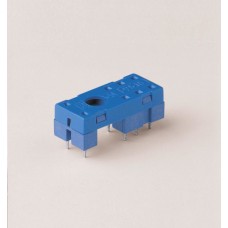 Розетка для монтажа на плате для реле 41.52, 41.61, 41.81 в комплекте пластиковая клипса 095.42 версия: синий цвет